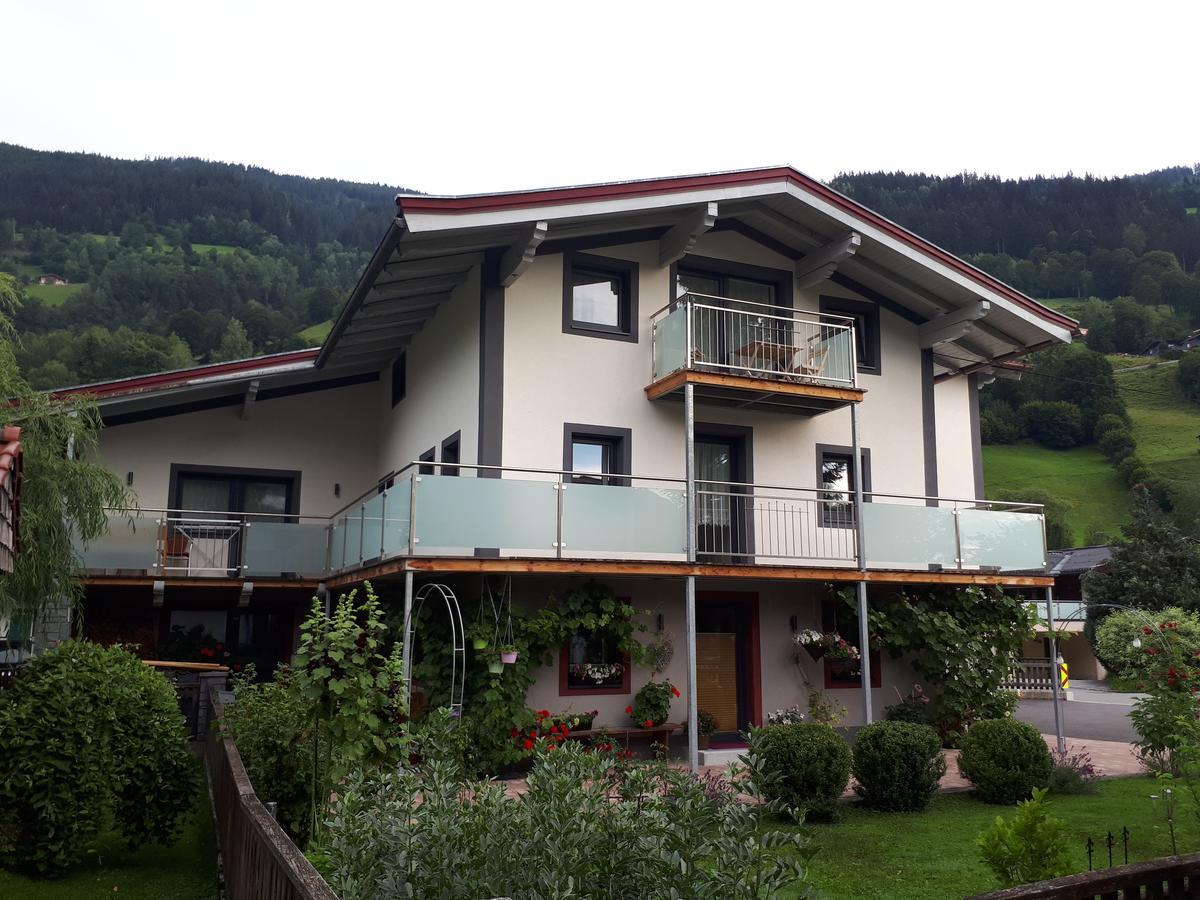 Haus Lercher Apartment Bramberg am Wildkogel Exterior photo